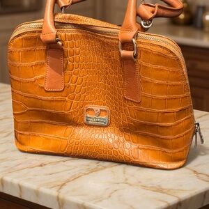 Valentina Croc-Embossed Tan Leather Bag great condition, inside needs cleaning